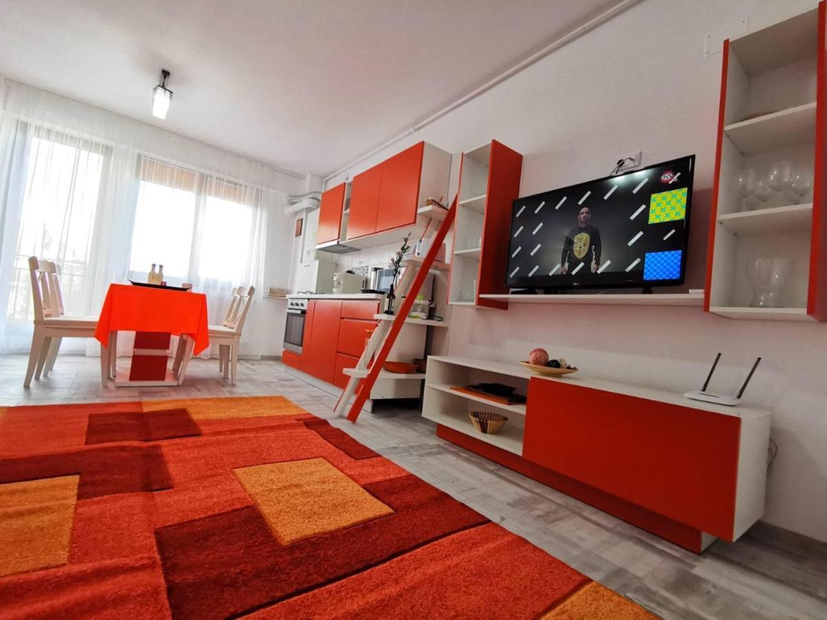 Orange Apartment-Brilliant Apartments Köstence Dış mekan fotoğraf